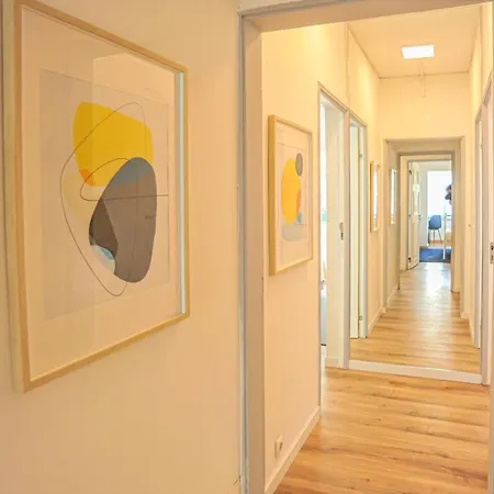 Downtown Modern 8 Bedroom - Marques De Pombal Apartamento