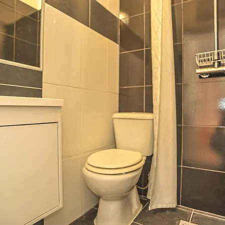 Downtown Modern 8 Bedroom - Marques De Pombal Apartamento Lisboa