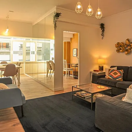 Apartamento Downtown Modern 8 Bedroom - Marques De Pombal *